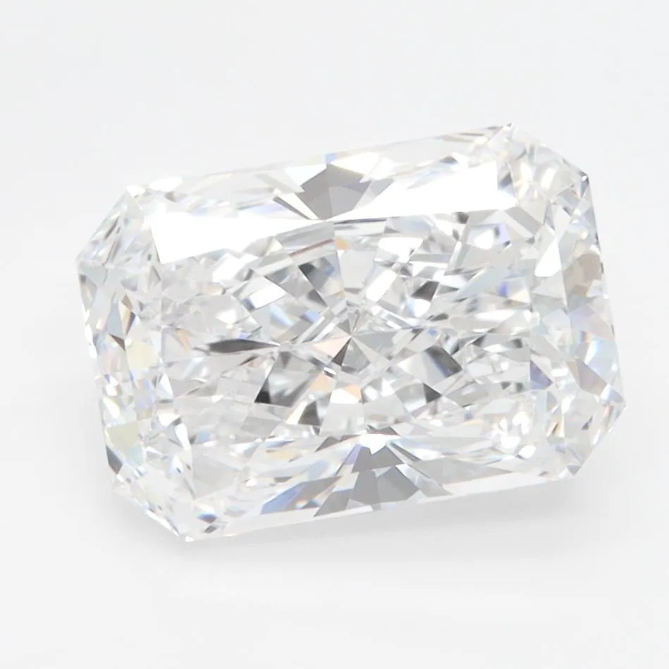 2.91ct Radiant Lab Grown Diamond (Colour D, Clarity VVS1, IGI Certified)