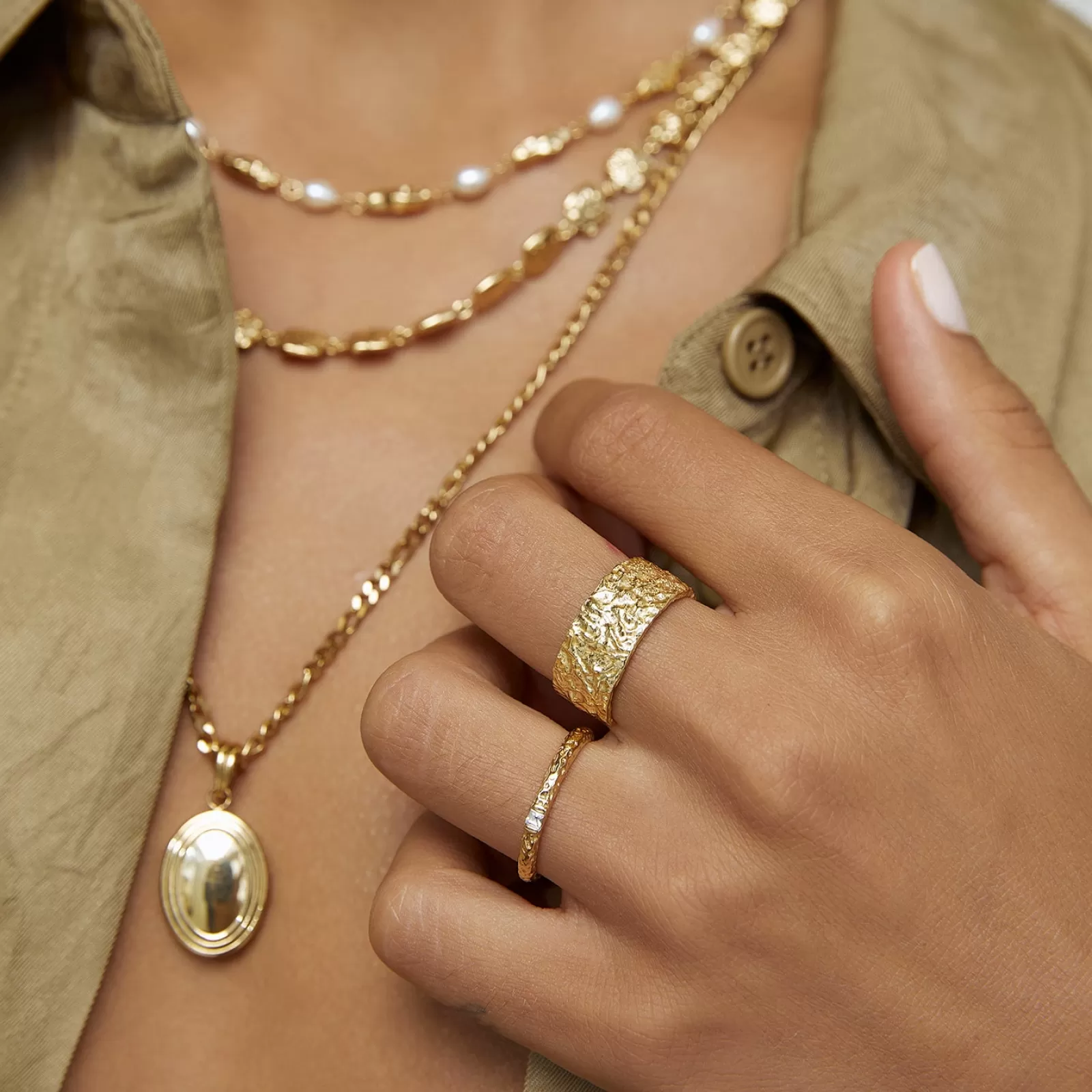 Arms Of Eve Gold | Adjustable | Eros Gold Textured Ring - Large